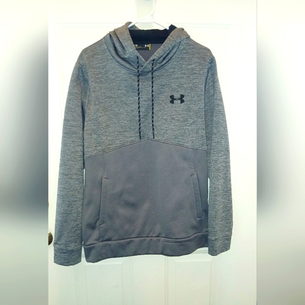 Under Armour Hoodie Men's Medium Athleisere Casual Wear